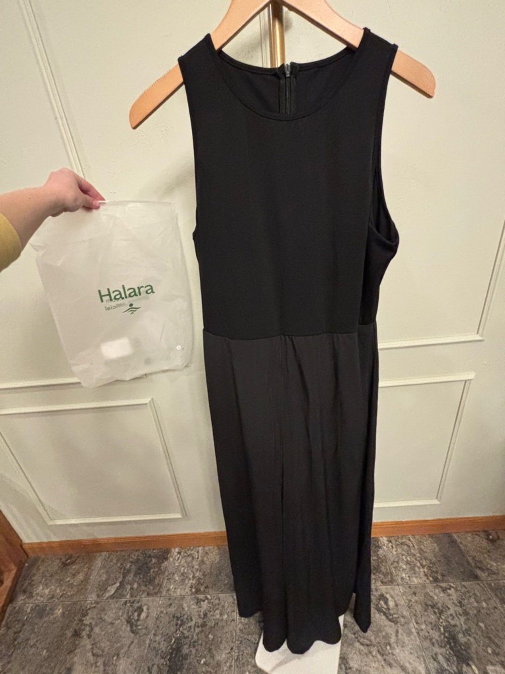 Halara Black Jumpsuit Maxi Skirt Overlay MSRP $75 NWT LG - Picture 4 of 6
